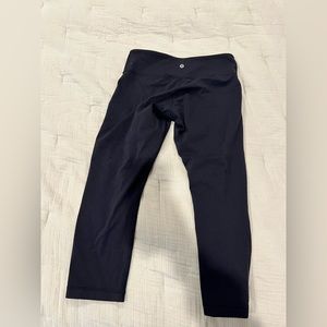 Lululemon Leggings Size 8 Cropped